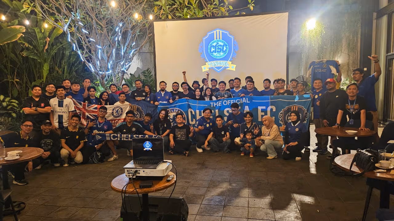 CISC Tangsel mengadakan nobar di Starling Eatery saat Chelsea FC vs Brighton Hove Albion